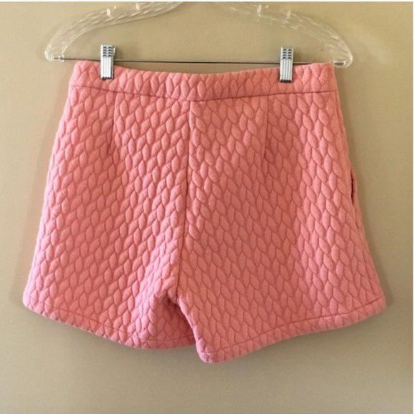 NWT Storm & Marie Quilted High Waist Short Small - Picture 4 of 4